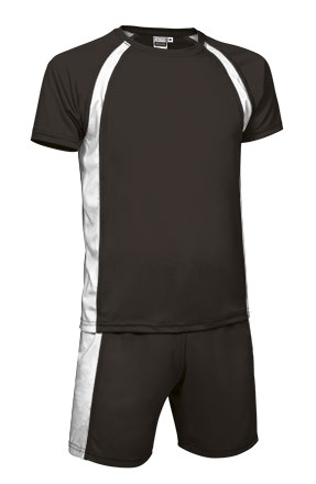 completo-sportivo-maracana-nero-bianco.jpg