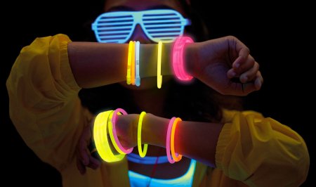 1_braccialetti-luminosi.jpg